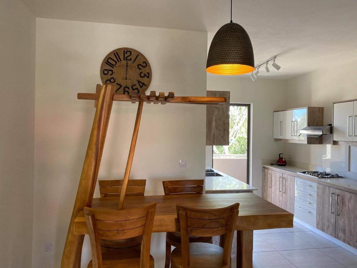 Westwood Apartments Flic-en-Flacq 外观 照片